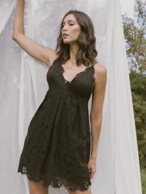VESTIDO ROMANTICISMO NEGRO